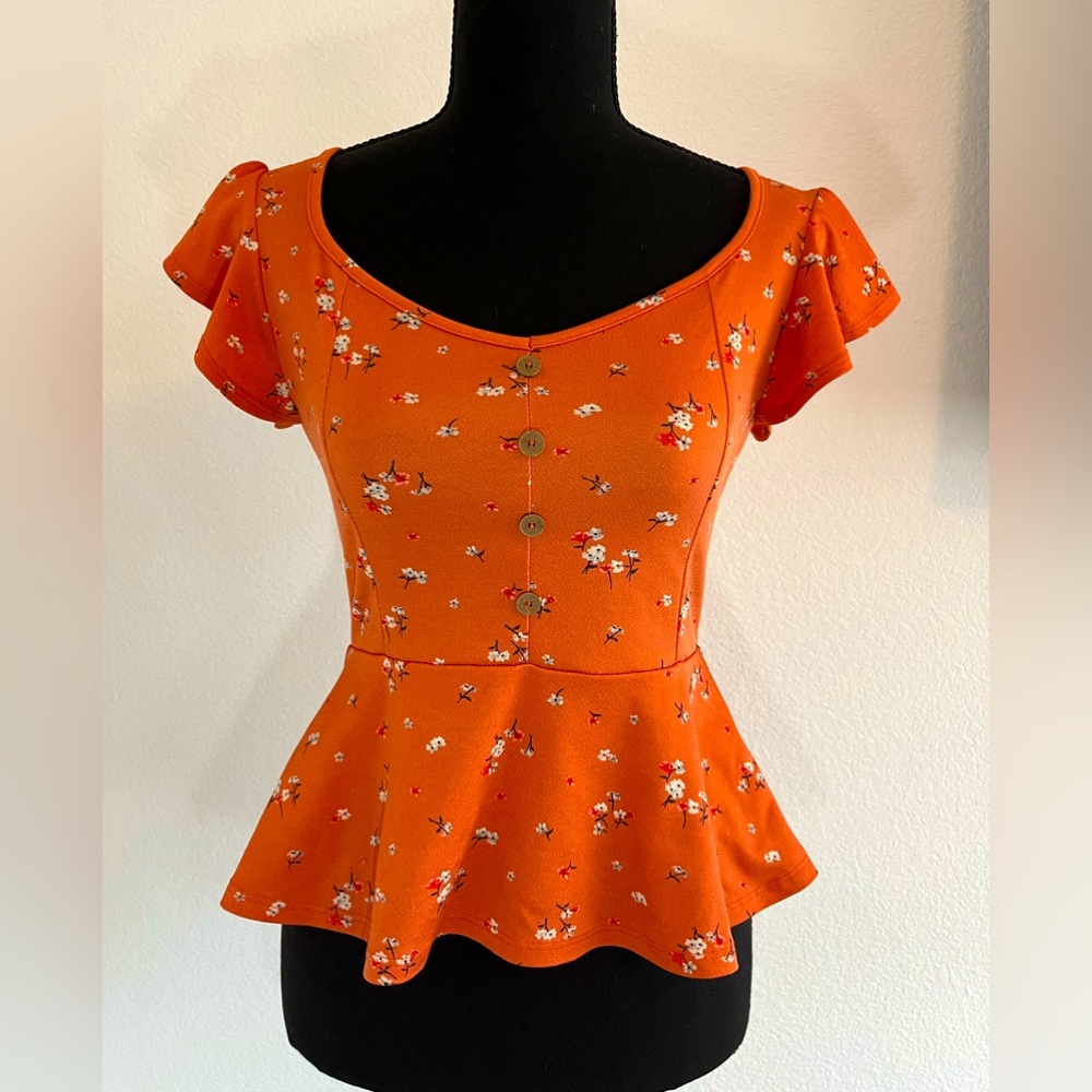 Daily Special Coral Floral Scoop Neckline Peplum Blouse